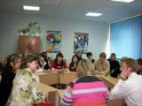 Встреча за круглым столом с английскими учителями в гимназии.